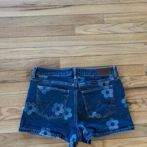 Women's Wrangler Denim Short